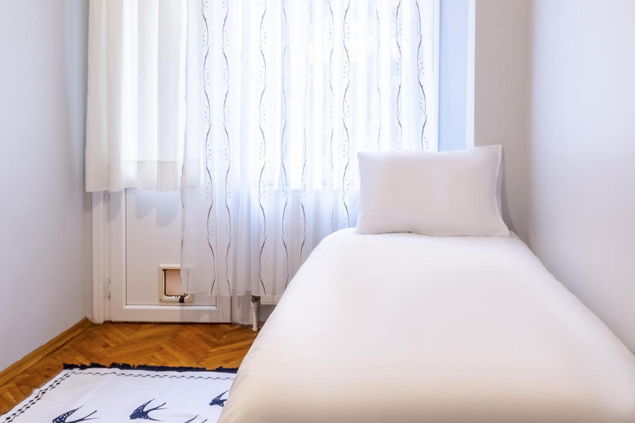 Fully Equipped Cozy Home In Kadikoy 이스탄불 외부 사진